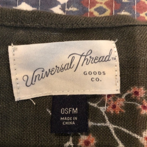 Universal Threads Kimono - Picture 4 of 4